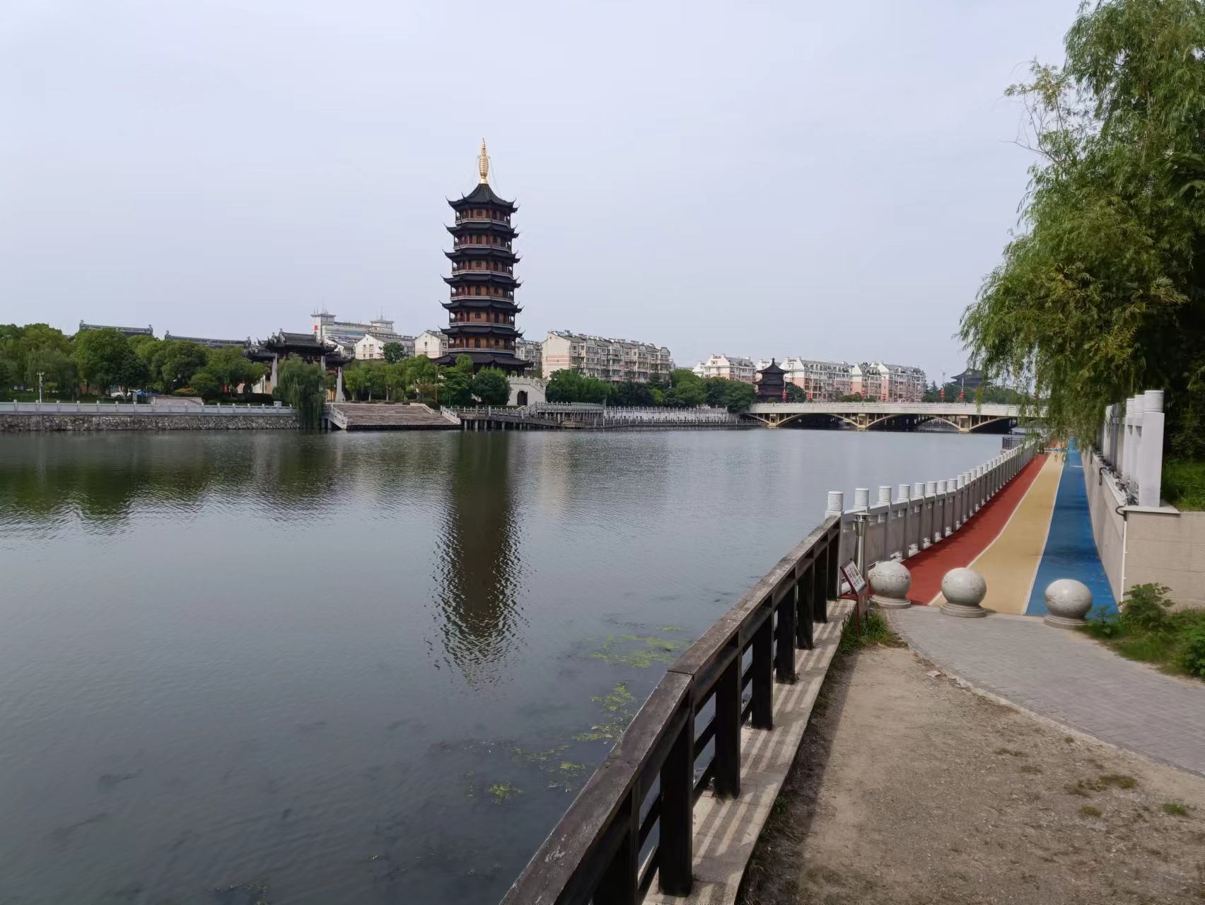 🏕️ 大城小镇之泰州